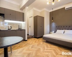 Khách sạn Idea Design Apart-hotel Maidan (Kyiv, Ukraina)