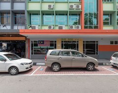 Khách sạn Capital O 89344 Labuan Avenue Hotel (Labuan Town, Malaysia)