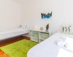 Toàn bộ căn nhà/căn hộ Charming Bessa Apartment W/park By Unique Hosts (Porto, Bồ Đào Nha)