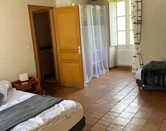 Toàn bộ căn nhà/căn hộ Gite Solesmes, 5 Bedrooms, 10 Persons (Solesmes, Pháp)