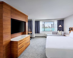 Hotelli Doubletree By Hilton Windsor Hotel & Suites (Windsor, Kanada)