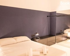 Koko talo/asunto Breathe Apartments By Clink (Valencia, Espanja)