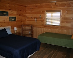 Tüm Ev/Apart Daire Gorgeous Cabin With Pretty Pond, Full Of Fish! (Caneyville, ABD)