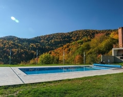 Hele huset/lejligheden Super Luxury Villa Sarajevo With Pool And Spa (Vareš, Bosnien-Hercegovina)