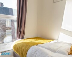 Casa/apartamento entero 3 Bdrm - Bright & Spacious Home (North Shields, Reino Unido)