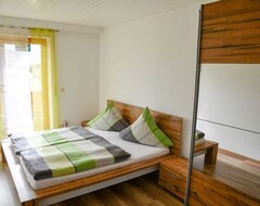 Cijela kuća/apartman Ferienwohnung Für 4 Personen In Ruhiger Lage (Treffelstein, Njemačka)