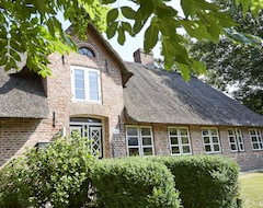 Toàn bộ căn nhà/căn hộ Liebevoll Saniertes Reetdachhaus Mit Naturgarten Und Blick Nach Dänemark (Humptrup, Đức)