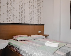 Hotel Oval Guest House (Balikpapan, Indonesia)