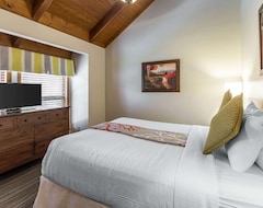 Khách sạn Bluegreen Vacations MountainLoft Resort (Gatlinburg, Hoa Kỳ)