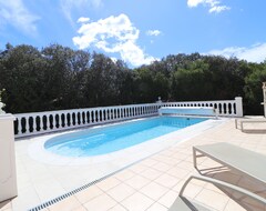 Toàn bộ căn nhà/căn hộ Villa 4 With Heated Pool And Tennis - Gorges Cèze - Cévennes (Méjannes-le-Clap, Pháp)