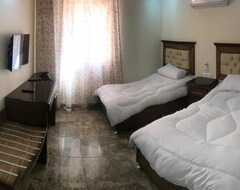 Khách sạn Hotel Sun Set (Wadi Musa - Petra, Jordan)