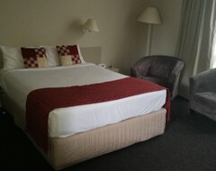 Hotel Ringwood Lake Inn (Melbourne, Australia)