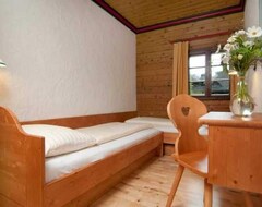 Khách sạn Appartement Bergeweise 2 - Naturel Hoteldorf Seeleitn (Faak am See, Áo)