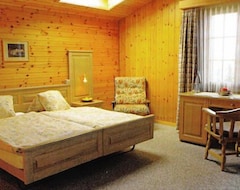 Otel Bergblick Lodge - 3 Sterne Garni - Neueroffnung (Aeschi bei Spiez, İsviçre)