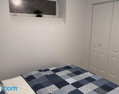 Toàn bộ căn nhà/căn hộ Well Furnished 1 Bedroom Basement Suite (Winnipeg, Canada)