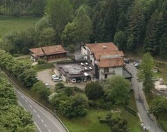 Khách sạn Albergo Il Castellino (Darfo Boario Terme, Ý)