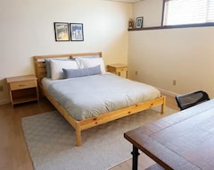 Koko talo/asunto Quiet & Spacious Mid-century Modern Retreat In West Seattle. Pet Friendly! (Seattle, Amerikan Yhdysvallat)