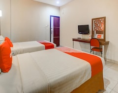 Khách sạn Super OYO 3936 Hotel Trisula Makassar (Makassar, Indonesia)
