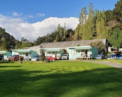 Motel Dickson Holiday Park (Thames, New Zealand)