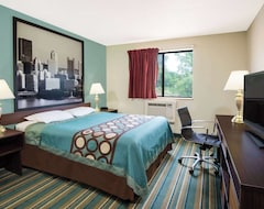 Hotel Super 8 by Wyndham Pittsburgh PA Airport-University Area (Coraopolis, USA)