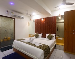 Hotel Riva Palace (Ahmedabad, India)