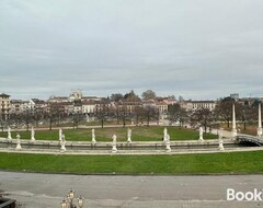 Tüm Ev/Apart Daire Wonderful Prato Della Valle (Padua, İtalya)