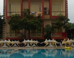 Hotel Paradise (Kemer, Turquía)