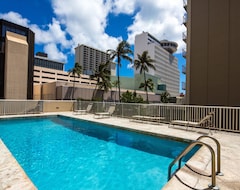 Hotel Tropical Studio In Heart of Waikiki (Honolulu, USA)