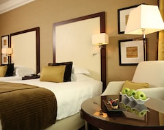 ホテル Movenpick Grand Albustan Dubai (ドバイ, アラブ首長国連邦)