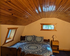 Cijela kuća/apartman Cabin On Pine River-sleeps 6 (Riverdale, Sjedinjene Američke Države)