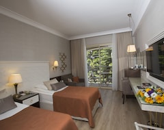 Hotel Fame Residence Kemer & Spa (Kemer, Tyrkiet)