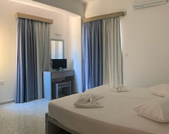 Hotel Ermis Suites (Platanias Chania, Greece)