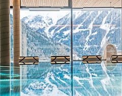 Gradonna Mountain Resort Chalets & Hotel (Kals am Großglockner, Austria)