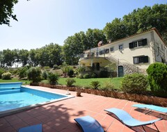 Cijela kuća/apartman Nice Villa With Pool, Large Garden And Beautiful Views Of The Surroundings (Caldas da Rainha, Portugal)