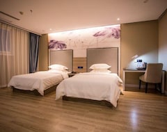 Hotel Crowne International Business (Shiyan, China)