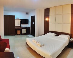 Areena Resort And Hotel Uttaradit (Uttaradit, Thailand)