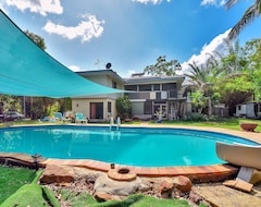 Toàn bộ căn nhà/căn hộ Tropical Bamboo House (Howard Springs, Úc)