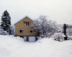 Toàn bộ căn nhà/căn hộ Cozy Villa Near Klaralven River And Pristine Forest (Ambjörby, Thụy Điển)