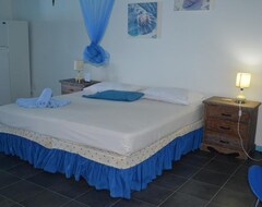 Hotel Blue View Apartments (Westpunt, Curacao)