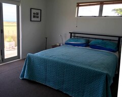Koko talo/asunto Herbertville Holiday Home W/ Sea Views (Dannevirke, Uusi-Seelanti)