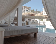 Hotel Crystal Waters (Lefkas - Town, Grecia)