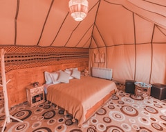 Leirintäalue Caravanserai Luxury Desert Camps (Merzouga, Marokko)