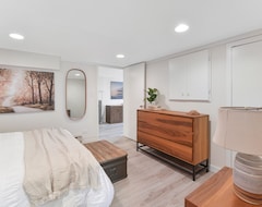 Cijela kuća/apartman 2 Bedroom Vacation Suite In Historic Chemainus With Sweeping Gulf Island Views (Chemainus, Kanada)