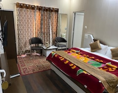 OYO 7024 Hotel Vakratunda (Kangra, Indien)