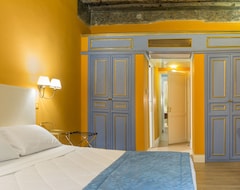 Hotel Palazzo Arone Dei Baroni Di Valentino (Palermo, Italy)