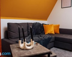 Casa/apartamento entero Central-living Yellow - Wifi - Netflix - City (Essen, Alemania)