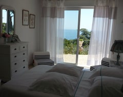 Hele huset/lejligheden Charming 2 Room 75 M2 With Splendid Sea View And Huge Rdj. Beach 300 M. (Roquebrune-sur-Argens, Frankrig)