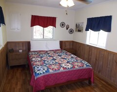 Casa/apartamento entero 2 cabina historia, dos dormitorios, 3 camas de matrimonio, 2 baños, cocina, cubierta de detección. (Glenwood, EE. UU.)