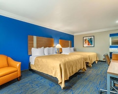 Hotel Quality Inn & Suites Vacaville (Vacaville, USA)