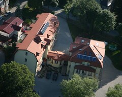 Khách sạn Villa Tilia (Polanica-Zdrój, Ba Lan)